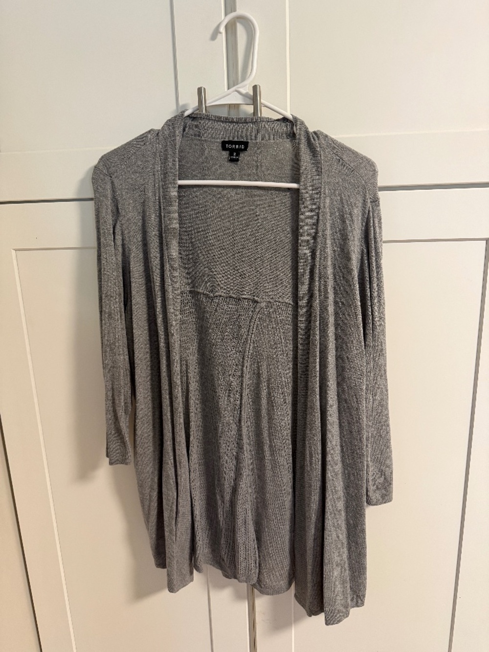 Torrid Size 2 Gray Pointelle Open Front Longline Cardigan
